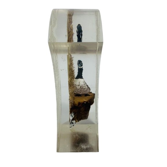 Rico Crescent Moon Lucite Duck Paperweight Figurine Wildlife Outdoor Cabin Gift - Picture 7 of 13